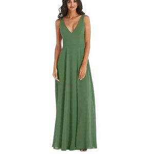 NEW After Six Deep V-Neck Chiffon Maxi‎ Dress in Vineyard Green Size 8